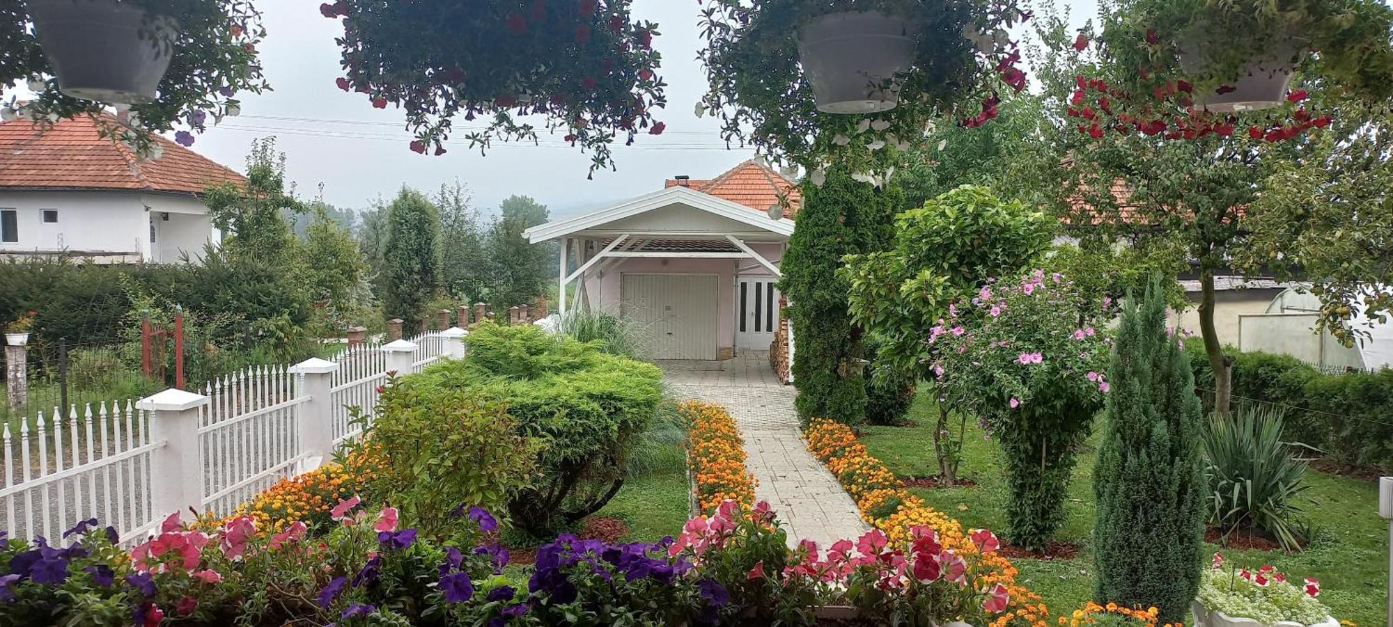 Holiday Home Peaceful Retreat Visoko Exteriér fotografie