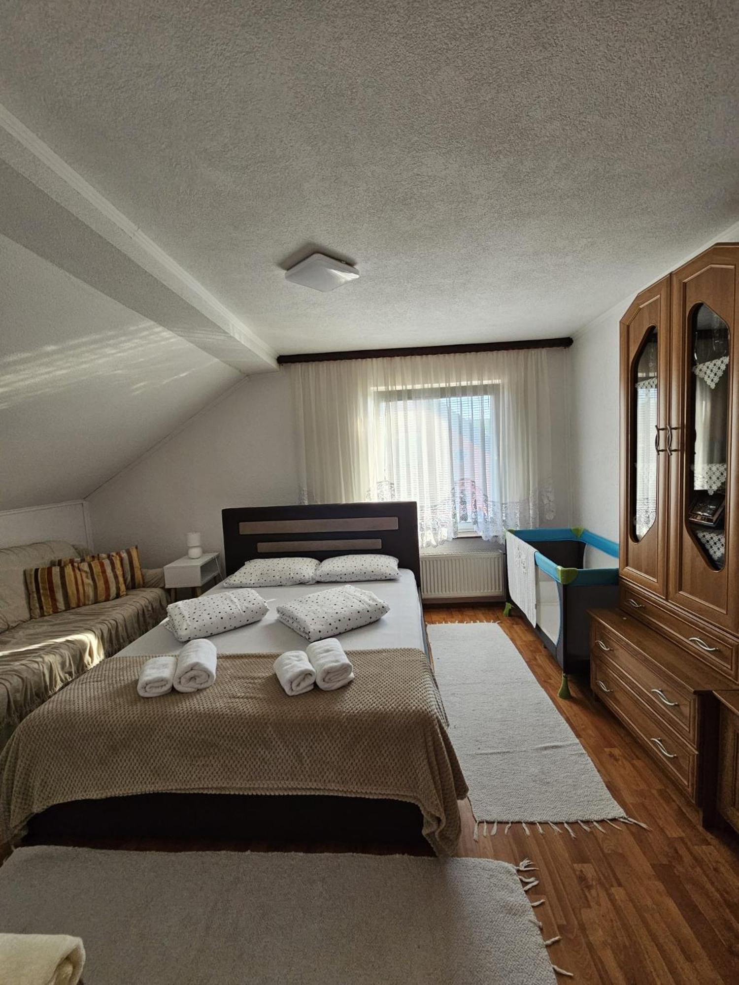 Holiday Home Peaceful Retreat Visoko Exteriér fotografie
