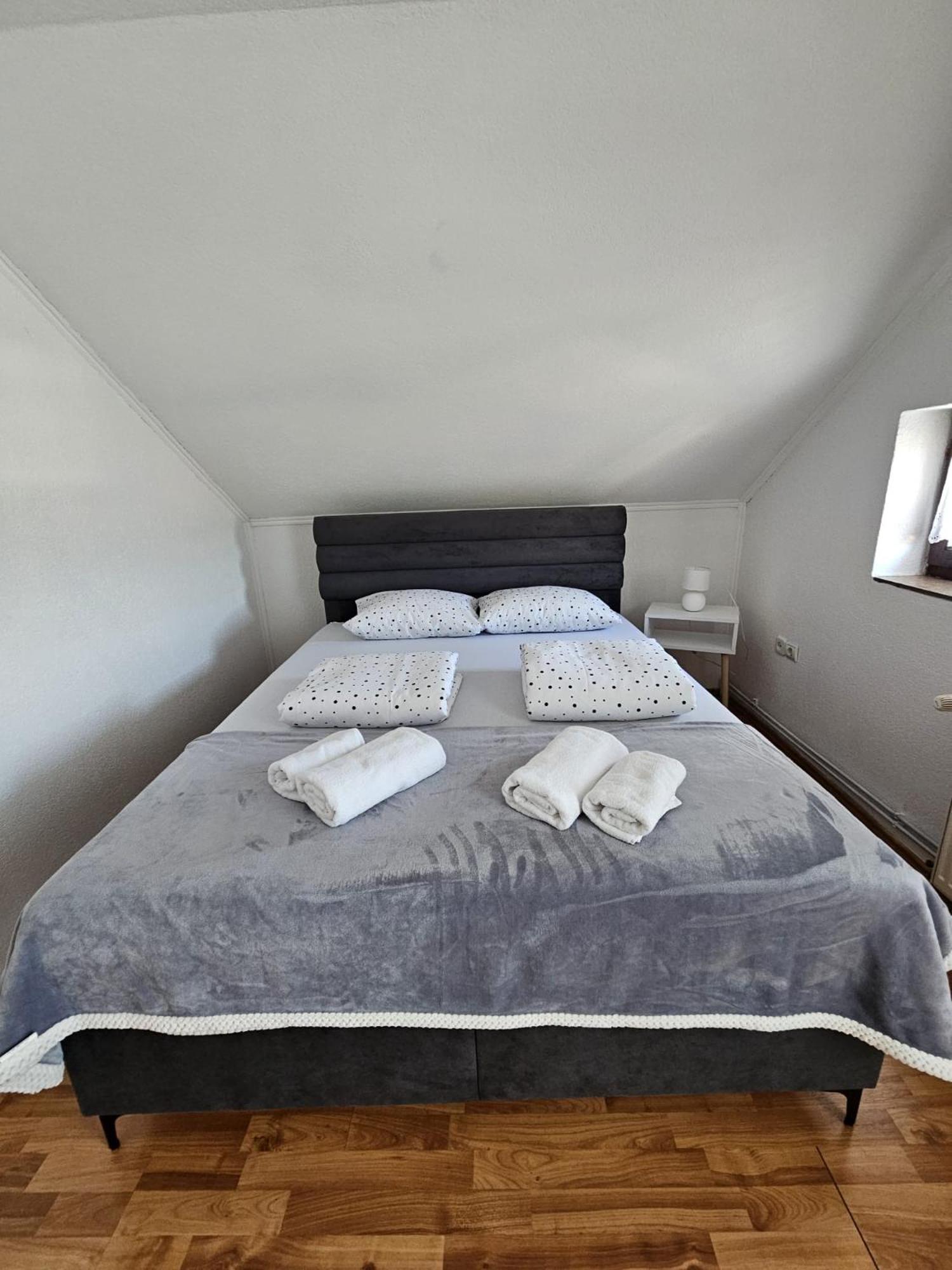 Holiday Home Peaceful Retreat Visoko Exteriér fotografie